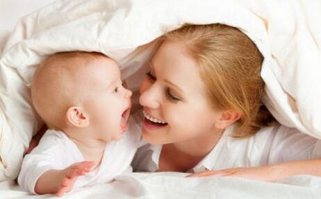 母乳分析仪：正常宝宝不需要吃奶粉
